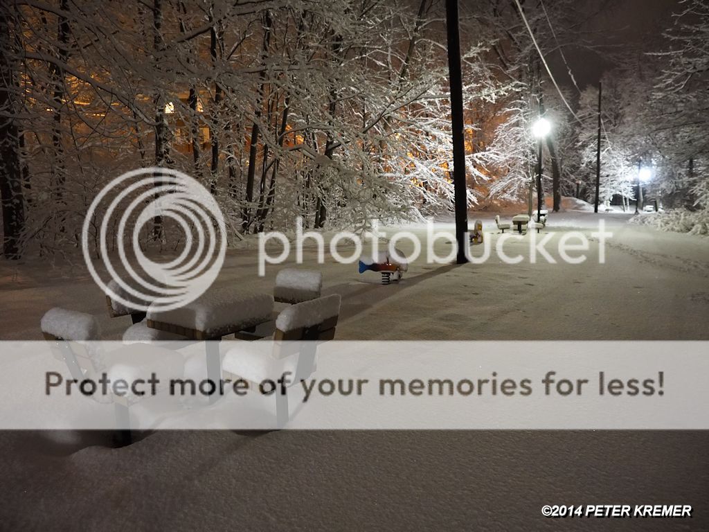 ▲ AP ● ISO 4000 ● 24mm EFL ● f/2.8 ● ±0 EV ● 1/25"