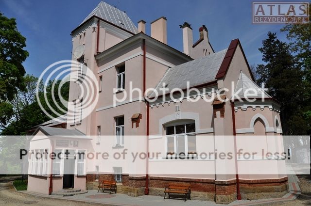 Pałac Bobrowskich w Długiem Pałac Bobrowskich w Długiem